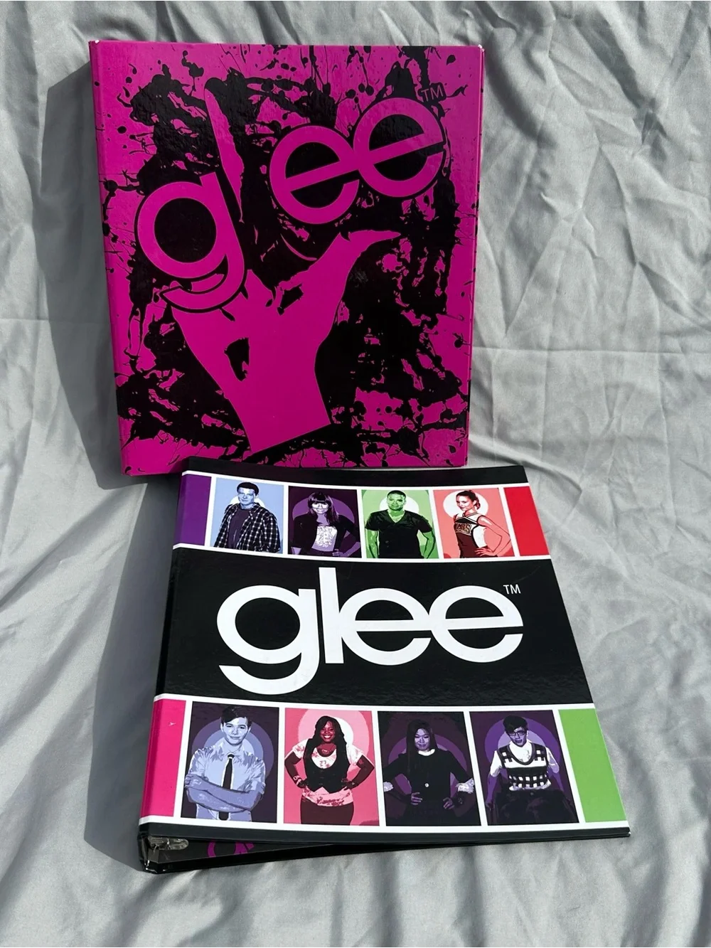 Glee 3 ring binders (set of 2) - Black & Hot Pink